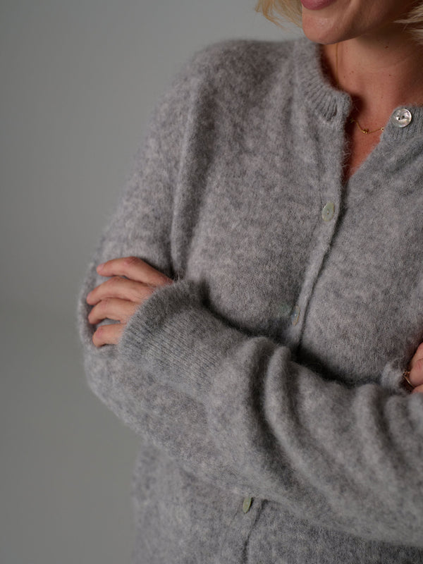 SURI CARDIGAN GREY