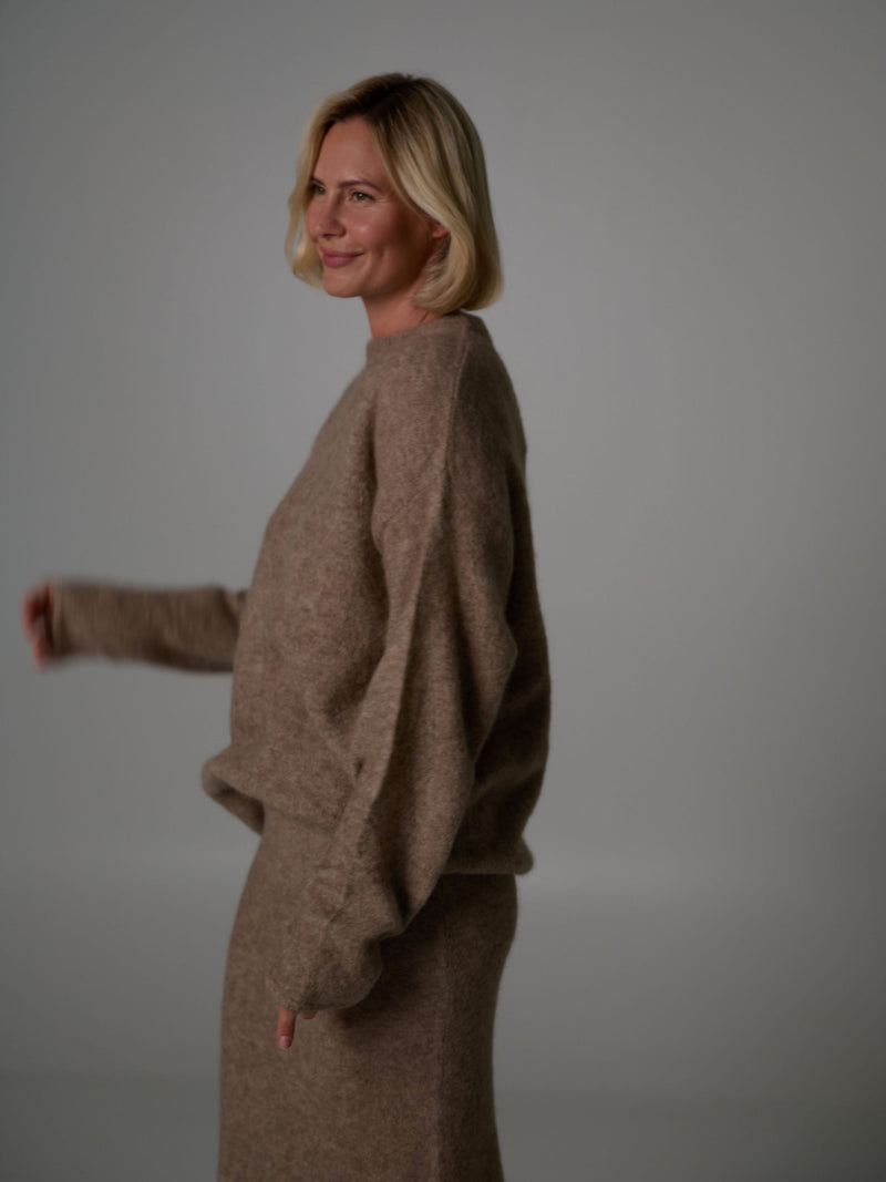 SURI SWEATER SAND